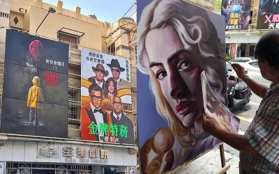 台南老戲院電影看版「48年來堅持手繪」國寶級畫家的堅持讓新作「紅到登上BBC」被讚爆！