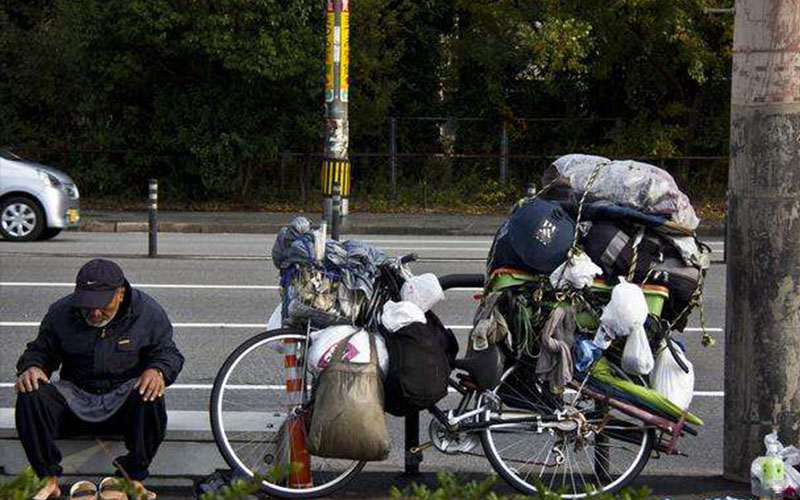           為何在日本街頭看不到任何的乞丐？！就連每月補助的１２萬日幣遊民也不領的理由原來是這個．．．  -               